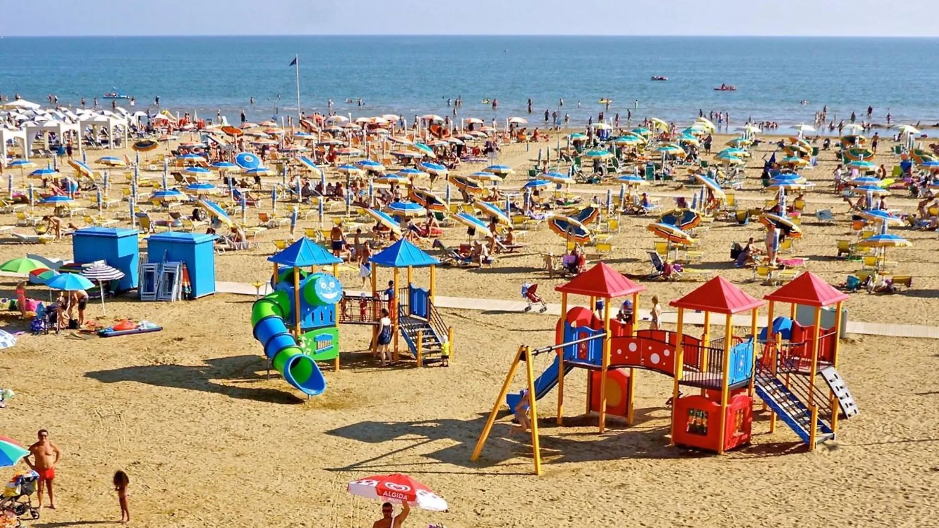 Enjoy Our Spacious Sea View Terrace In Bibione 0*,