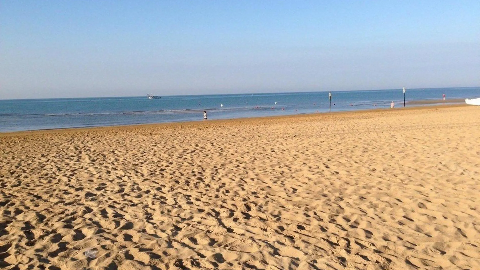 Enjoy Our Spacious Sea View Terrace In Bibione Apartment